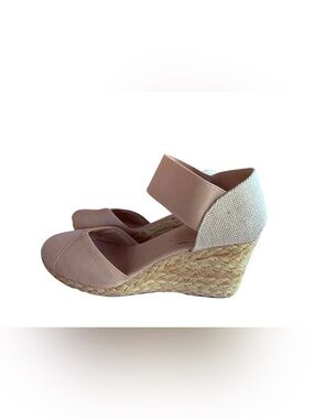 Chaps Chelsi Women’s 8B Beige Espadrille Wedge Sandals Stretch Ankle Strap